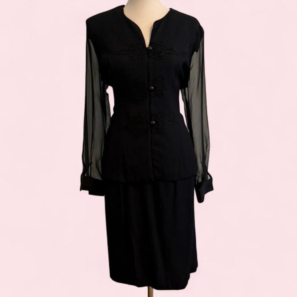 Vintage Suzannah James Black Sheer Sleeve Two-Piece Set‎ Size L (14P)